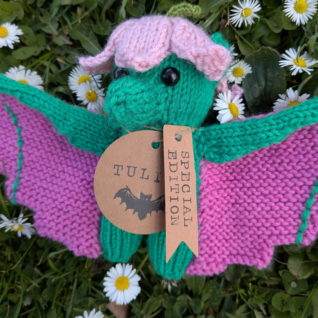 Tulip - Special Edition Knitted Bat